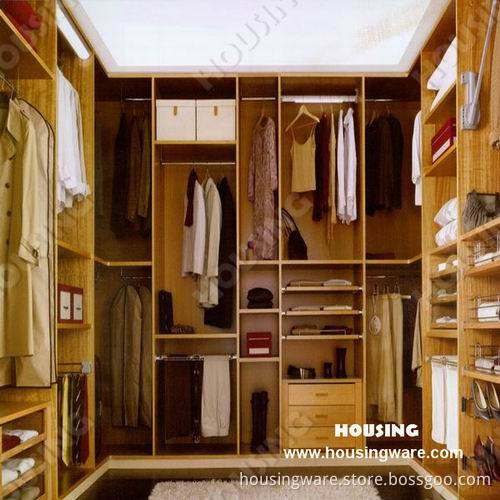 Fashionable Walk in Closet for Sweet Home